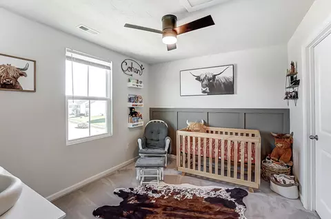 Bedroom - 207 S Tuttle Rd, Springfield, OH 45505 photo 6 of 7