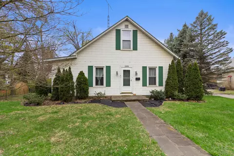 200 Coshocton Ave, Mount Vernon, OH 43050