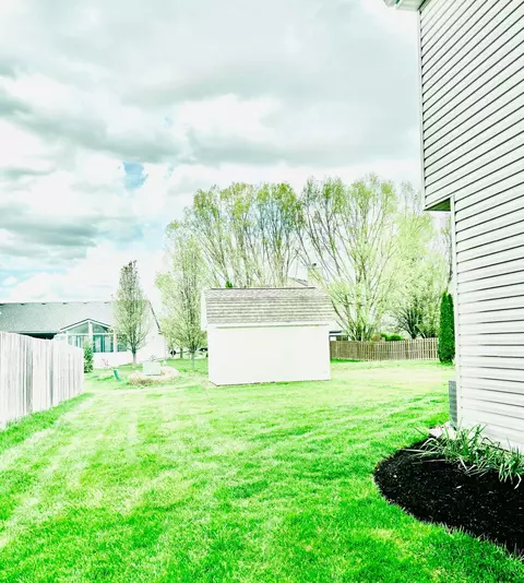 64 Brooksedge Dr E, Pataskala, OH 43062 photo 6