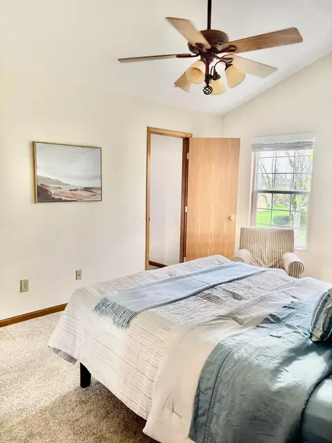 64 Brooksedge Dr E, Pataskala, OH 43062 photo 17