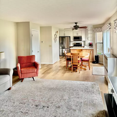 64 Brooksedge Dr E, Pataskala, OH 43062 photo 8