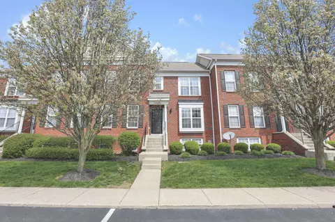 6244 Kingbird Dr, Columbus, OH 43230