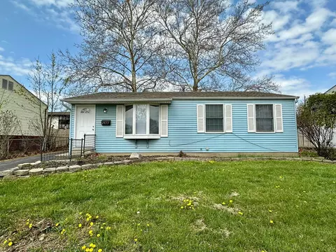 2977 Renfro Rd, Columbus, OH 43232