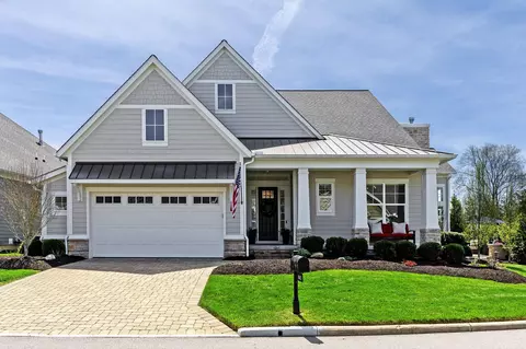 1643 Villa Way, Powell, OH 43065