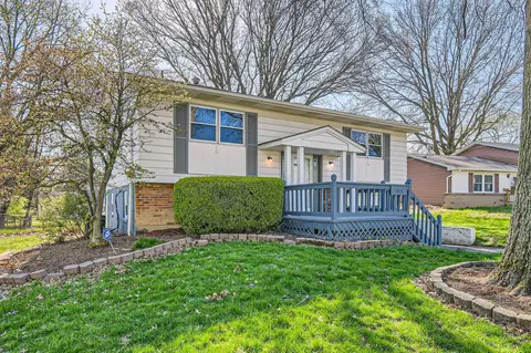 1074 Hunt Valley Dr, Reynoldsburg, OH 43068