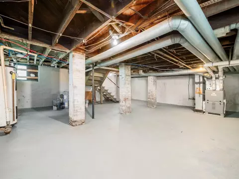 384 E 13th Ave, Columbus, OH 43201 photo 36