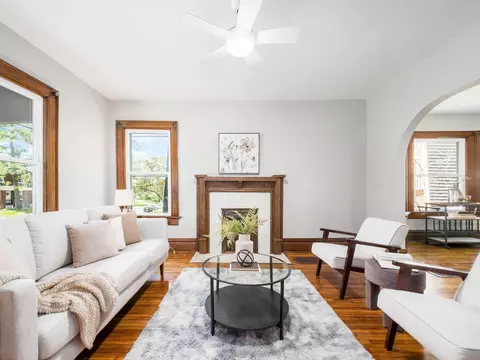 384 E 13th Ave, Columbus, OH 43201 photo 10