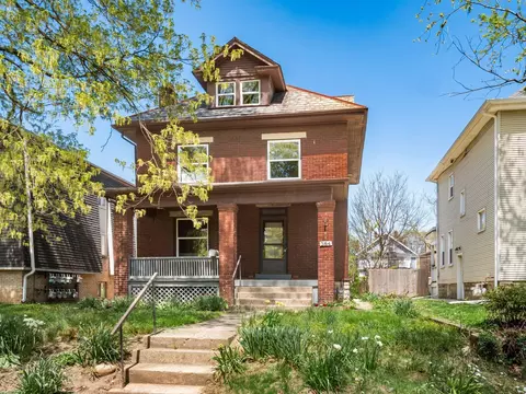 384 E 13th Ave, Columbus, OH 43201 photo 2