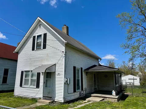 814 John St, Washington Court House, OH 43160