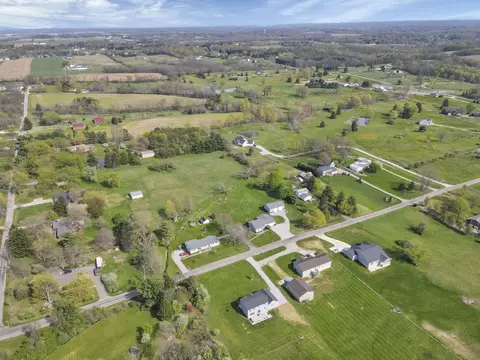 View/Area - 3427 Stringtown Rd NE, Lancaster, OH 43130 photo 3 of 5