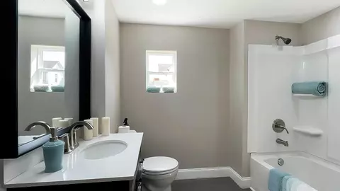 Bath - 1002 Wayne Ave, Springfield, OH 45503 photo 1 of 1