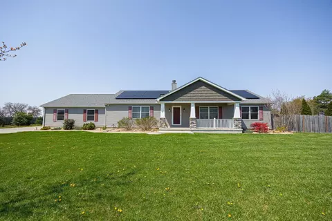 7246 W Jefferson Kiousville Rd, London, OH 43140