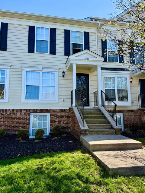 6323 Downwing Ln #8, Columbus, OH 43230