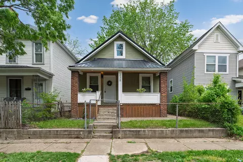 238 E Barthman Ave, Columbus, OH 43207