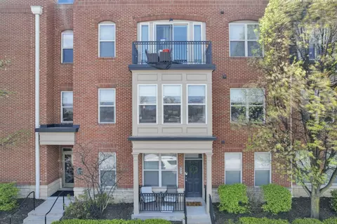 925 Ingleside Ave #205, Columbus, OH 43215