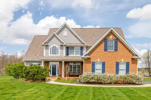 17705 Redspire Ln, Marysville, OH 43040