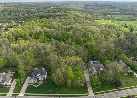 771 Riverbend Ave, Powell, OH 43065