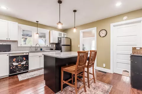 Kitchen - 52 3rd St SE, Newark, OH 43055 photo 1 of 4