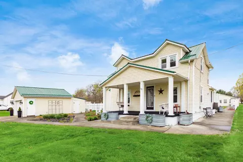 52 3rd St SE, Newark, OH 43055