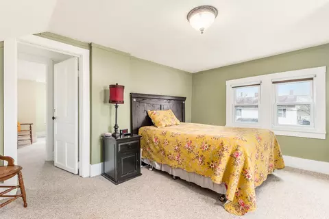 Bedroom - 52 3rd St SE, Newark, OH 43055 photo 6 of 6