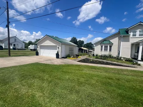 Exterior - 52 3rd St SE, Newark, OH 43055 photo 11 of 20