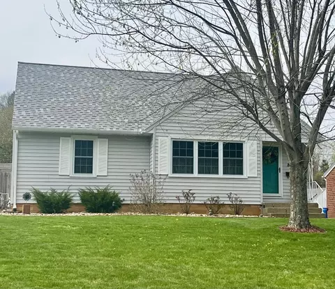 837 Walhonding Ave, Logan, OH 43138
