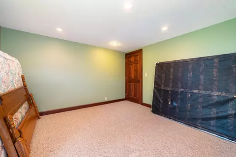 Bedroom - 3947 Spicer Rd, Caledonia, OH 43314 photo 6 of 8