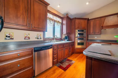 Kitchen - 3947 Spicer Rd, Caledonia, OH 43314 photo 2 of 6