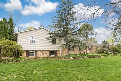 4080 Alton Darby Creek Rd, Hilliard, OH 43026