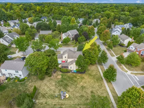 View/Area - 7814 Craindow Ct, Dublin, OH 43017 photo 10 of 12