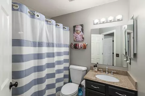 Bath - 7814 Craindow Ct, Dublin, OH 43017 photo 7 of 7