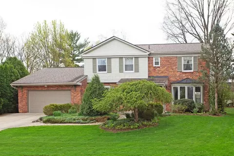 1133 Blind Brook Dr, Columbus, OH 43235