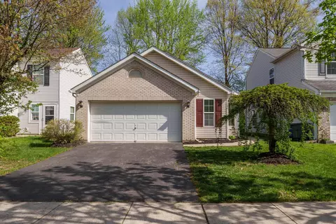 3074 Cumberland Woods Dr, Columbus, OH 43219