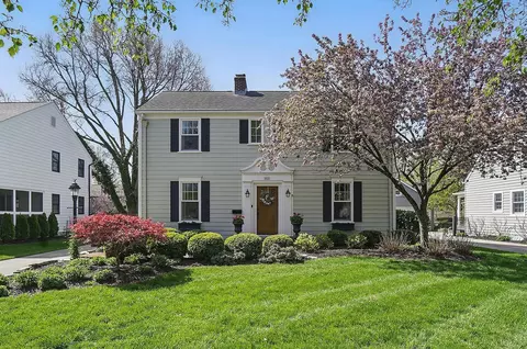 1611 Grenoble Rd, Columbus, OH 43221