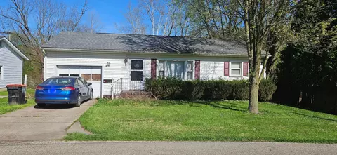 418 Thomas Ave, Newark, OH 43055