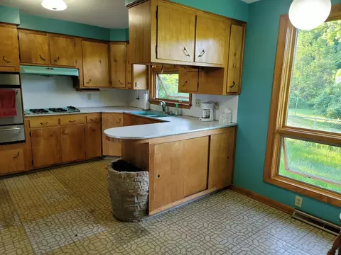 2440 Ross Ln, Springfield, OH 45502 photo 17
