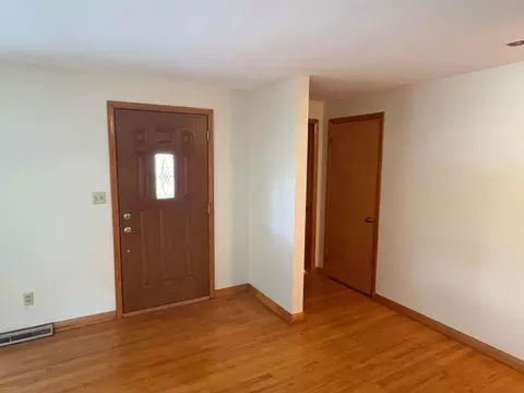 2440 Ross Ln, Springfield, OH 45502 photo 5