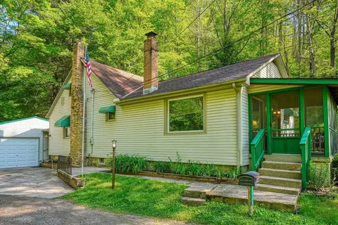 31740 Huston Rd, Logan, OH 43138