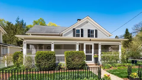 231 N Granger St, Granville, OH 43023