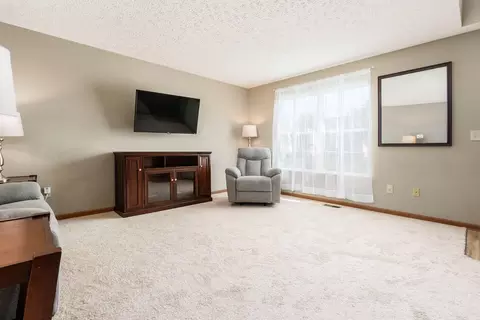 179 Harvard Loop, Delaware, OH 43015 photo 9