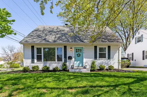 250 E Park St, Westerville, OH 43081