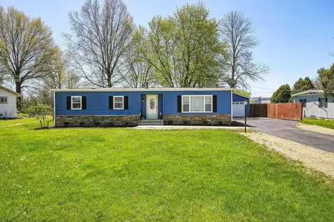 122 Sycamore Creek Rd SW, Pataskala, OH 43062