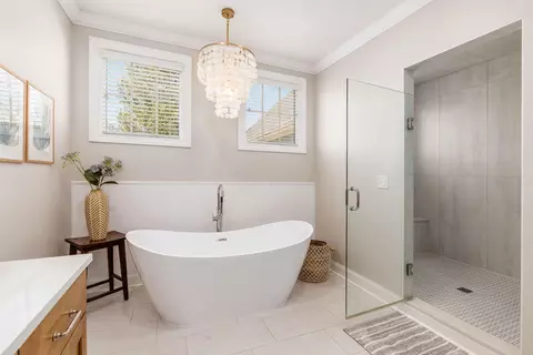 Bath - 2383 Dauer Ct, Powell, OH 43065 photo 5 of 11