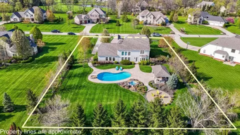 View/Area - 2383 Dauer Ct, Powell, OH 43065 photo 4 of 4