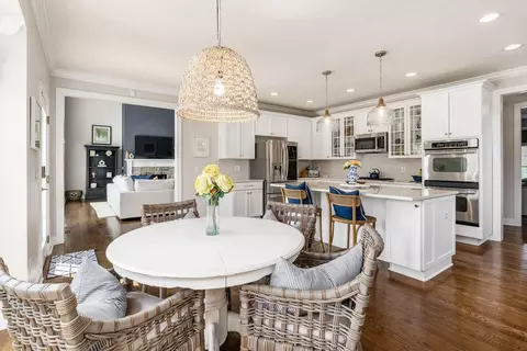 Dining - 2383 Dauer Ct, Powell, OH 43065 photo 4 of 4