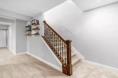 Entry Way - 2383 Dauer Ct, Powell, OH 43065 photo 4 of 5