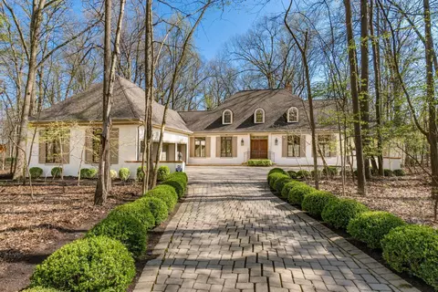 467 Retreat Ln N, Powell, OH 43065