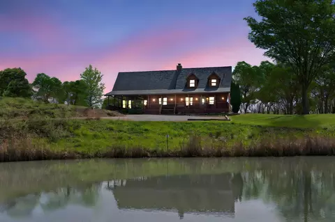 12134 Maysville-williams Rd, Logan, OH 43138
