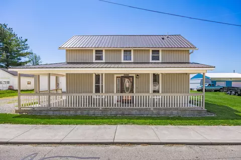 105 Church St, Amanda, OH 43102
