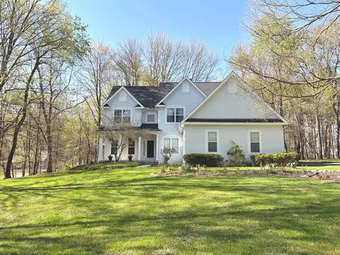 33 Hampden Dr, Granville, OH 43023